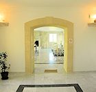 The entrance hall of the reception room of the Hotel de la Bergerie