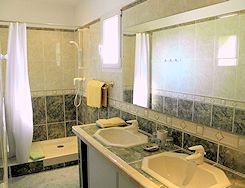 Spacious, fully equipped bathrooms